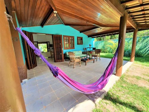 Imagem 6 de 30 de Charmosa Casa De Praia Para Locação De Temporada A Poucos Passos Da Linda Praia De Itamambuca Em Ubatuba - Aa06 - 33174089