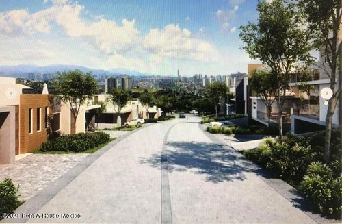 Imagen 8 de 9 de Casa En Venta En Huixquilucan De 4 Recamaras, 5 Baños Y 4 Autos F.m