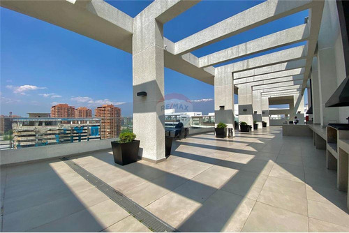 A Pasos Del Mall Arauco Y Parque Araucano!