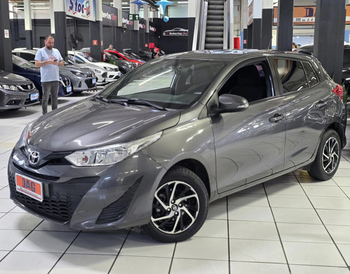 Toyota Yaris 1.3 16V FLEX XL LIVE MULTIDRIVE