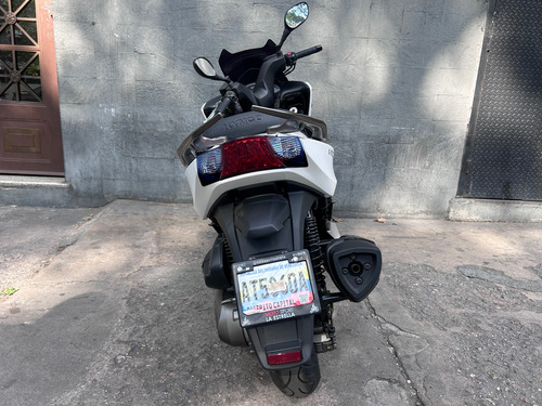 Kymco K-xct 300