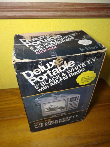 Tv Portátil 5 Polegadas Com Radio Am E Fm Usada Com Defeito
