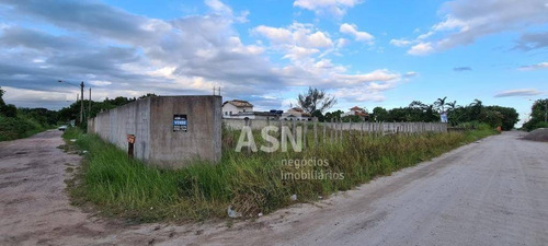 Imagem 2 de 11 de Terreno De Esquina De Frente Para A Praça Do Bairro Enseada Das Gaivotas, Rio Das Ostras/rj - Te0163