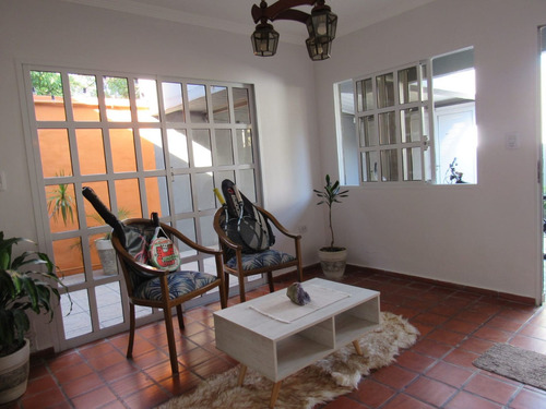 Imagen 4 de 21 de Casa Dos Dormitorios - Barrio Alborada -