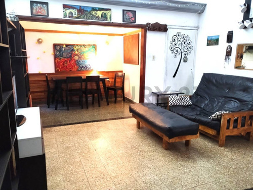 Ph 3 Ambientes Con Patio En Caseros, Tres De Febrero
