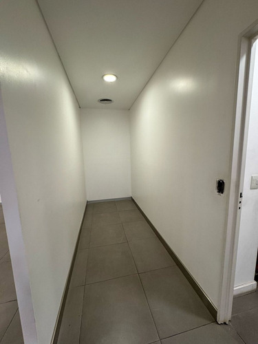 Alquiler Local En Avenida Comercial - Caballito