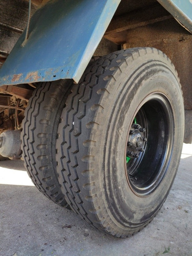 Ford 14000 Con Volcadora