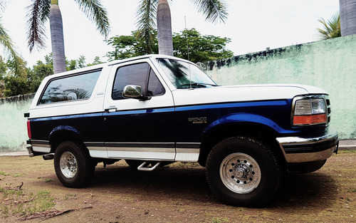 Ford Bronco 1993. Completamente Restaurada. Todo Funcionando