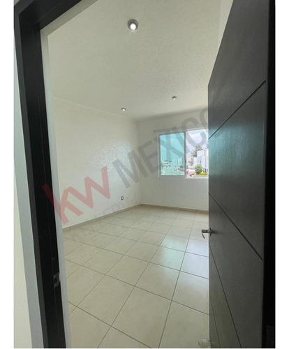 Casa Nueva En Venta En Sonterra Ii Querétaro Con Excelentes Amenidades