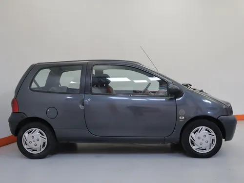 Renault Twingo ACCESS 1.2 MT AA