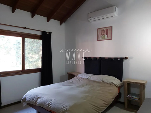 Casa Clásica De 3 Dormitorios En Jardines De Cordoba