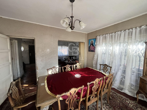 Casa Para Remodelar En Barrio Suarez Mujica