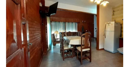 Casa En Venta En Mar De Ostende A 50 Metros Del Mar