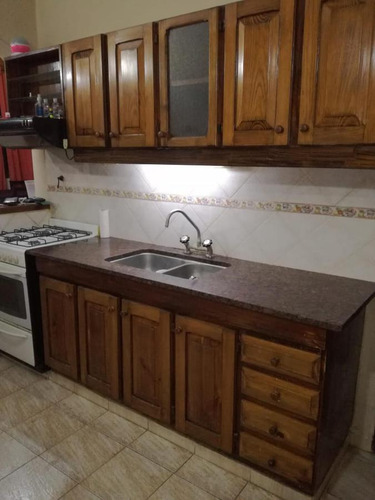 Casa En Alquiler - 2 Dormitorios 1 Baño - 90mts2- Manuel B Gonnet