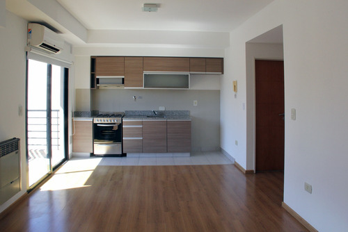Dpto 1 Ambiente Gran Vista Y Balcón 32m2. Dueño Directo!