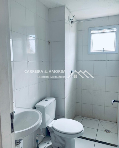 Apartamento A Venda, 2 Dormitórios, Sala 2 Ambientes, Vaga De Garagem, Várias Linhas De Ônibus. Ao Lado Do Hospital Campo Limpo. Jardim Casa Blanca. - Ap00102 - 68181537