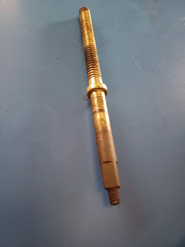 Tornillo Sin Fin De Bronce 28 Mmx46 Cm Largo, Con Su Tuerca. (Usado)