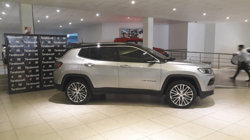 Imagen 16 de 18 de Jeep Compass Limited Turbo 2022+