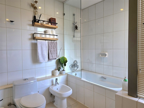 Departamento En Venta De 4 Dorm. En La Reina