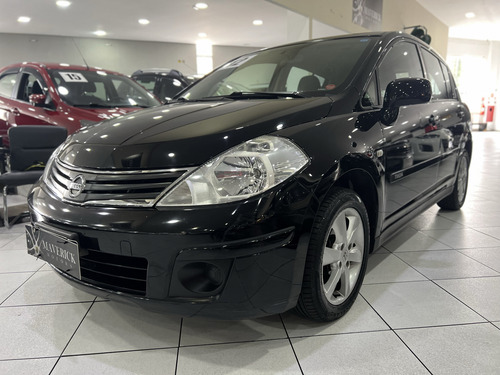 Nissan Tiida 1.8 S 16V FLEX 4P MANUAL