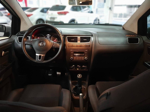 Volkswagen Crossfox 1.6 Mi Flex 8v 4p Manual