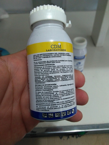 Imagen 3 de 4 de Amitraz X 100ml Marca Mosgar Uso Veterinario