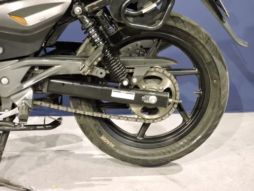 Bajaj Pulsar 180 Fi Neon 2022