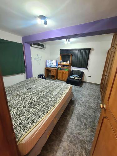 Venta Casa En La Prestigiosa Urb. Los Picachos Los Teques
