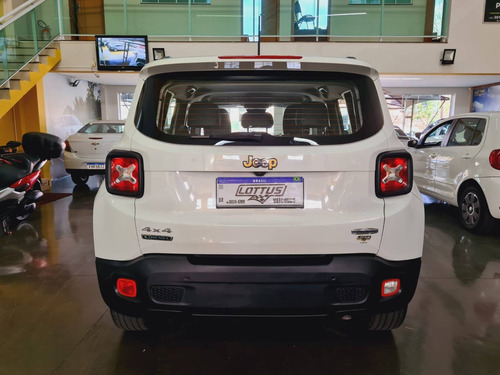 Imagem 4 de 10 de Jeep Renegade 2.0 16v Turbo Diesel Longitude 4p 4x4