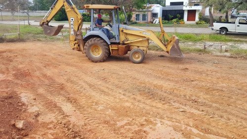 Imagen 9 de 10 de Alquiler De Retroexcavadora Retromartillo Maquinaria Pesada