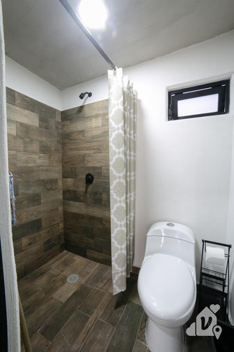 Venta Depa La Alameda, 2 Cuadras Del Blvd Juan Alonso De Torres, Zona Norte De León Gto
