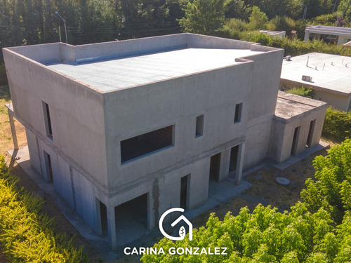 Casa En Barrio Santa Rita, Plottier