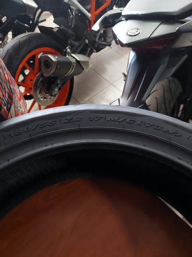 Pirelli Sport Diablo Rosso II de 180/55ZR17