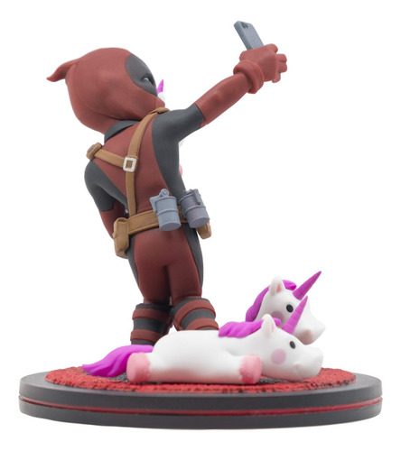 Figura Quantum Mechanix Deadpool Unicorn Selfie Q-fig Max