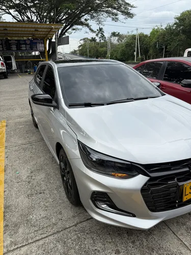 Chevrolet Onix 1.0T Rs Mt