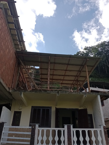 Casa A Venda Em Itaipava