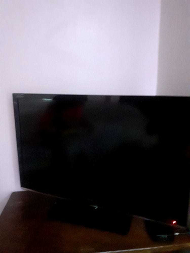 Imagen 1 de 2 de Tv 32 Pulgadas