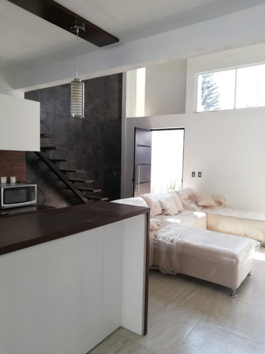 Imagen 8 de 19 de En Venta Linda Casa De 2 Niveles Con Alberca Y Jardin En Colonia Cuautlixco Cerca Del Centro De Cuautla