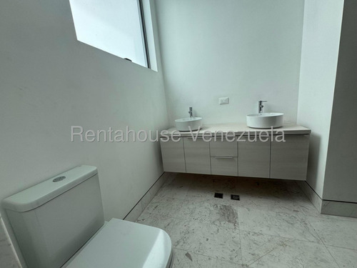 Apartamento A Estrenar La Castellana. Cód. #26298