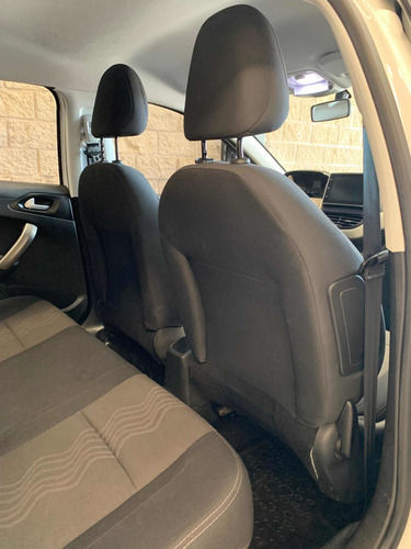 Imagen 6 de 15 de Peugeot 2008 2019 1.6 Allure
