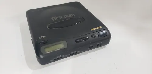 【美品】SONY Discman D-11 ポータブルCDプレーヤー Discman Sony D-11 Comdefeito Made In Japan | MercadoLivre