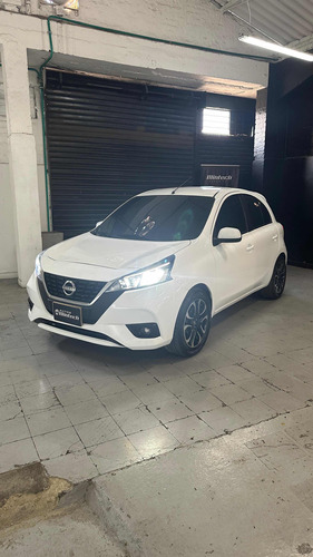 Nissan March 1.6 Sense At