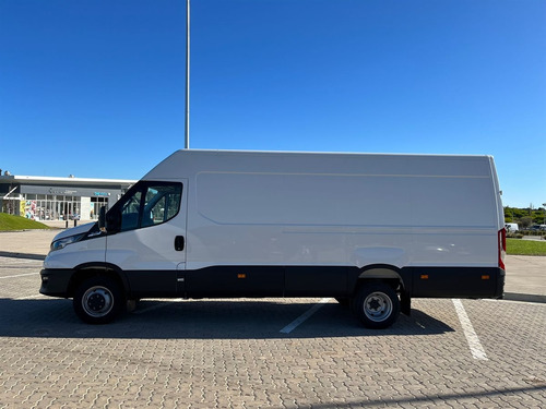 Iveco Daily 55-170 3.0 2022 0km