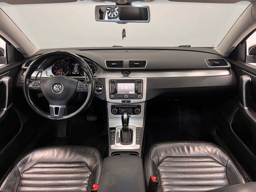 Volkswagen Passat 2.0 Tsi 4p