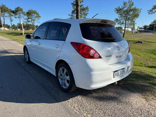 Nissan Tiida 1.8 Premium Mt