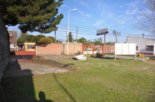 Imagen 2 de 14 de Depósito Y Terreno 10.000m2. Ingreso P/ Avenida Y Calle Lat.