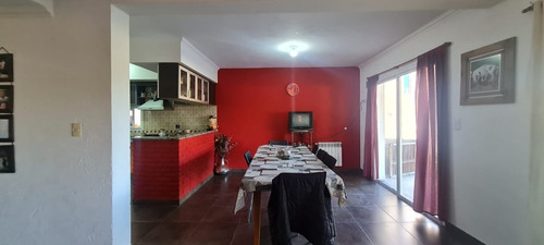 Imagen 5 de 19 de Gran Oportunidad - Casa 4 Dorm 4 Bañ Piscina Excelentes Vistas - La Estanzuela