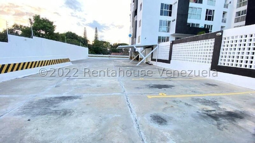 Imagen 29 de 30 de Apartamento En Venta Al Oeste De Barquisimeto Cocina Con Acabados Italianos Concepto Abierto Gabriela C. #23-15395