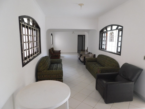 Casa Mobiliada Para Venda Na Praia De Peruíbe