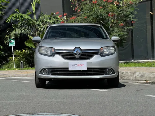 Renault Sandero 1.6 Intens / At
